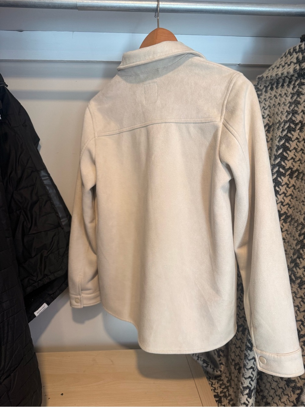 suede button up - Picture 4 of 5